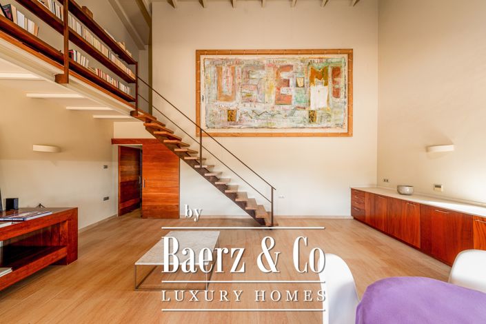 Image No.33-4 Bed Property for sale