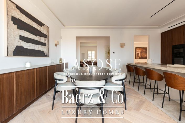 Image No.4-3 Bed Property for sale