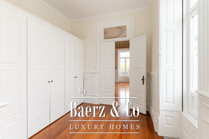 Image No.10-6 Bed House for sale