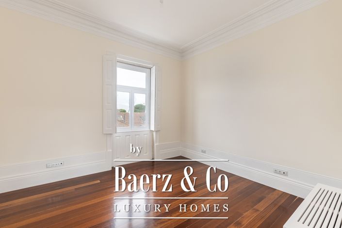 Image No.15-6 Bed House for sale