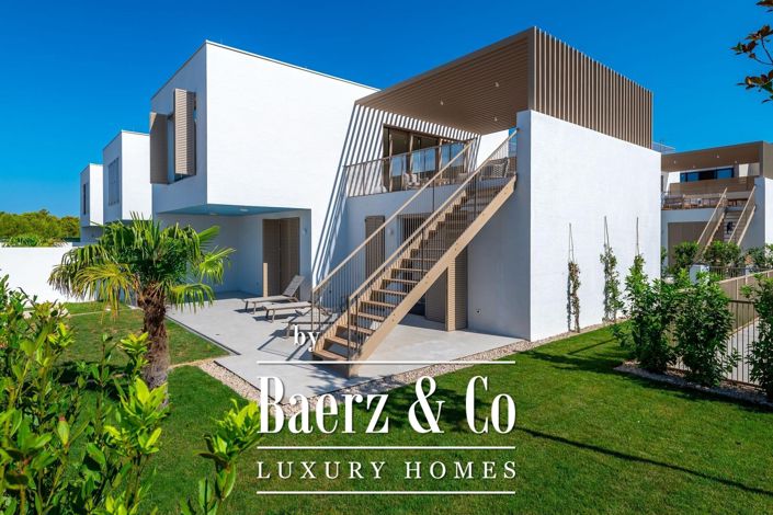 Image No.2-3 Bed Villa for sale