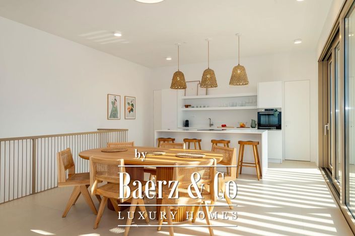 Image No.9-3 Bed Villa for sale