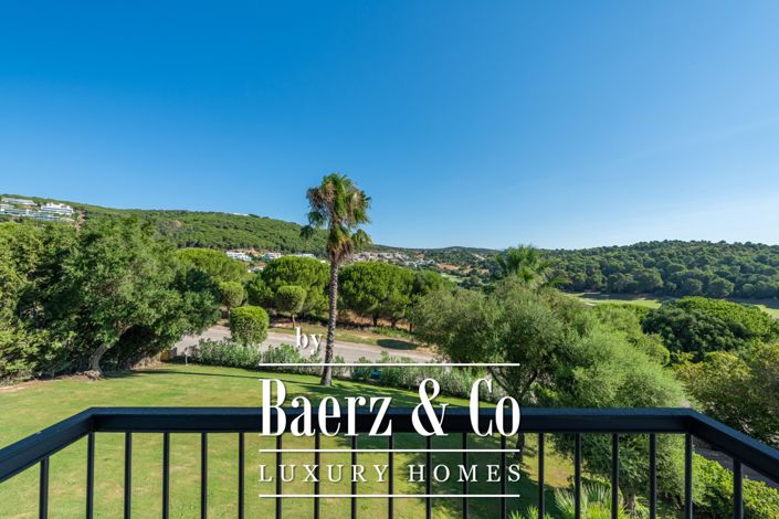 Image No.3-4 Bed Villa for sale