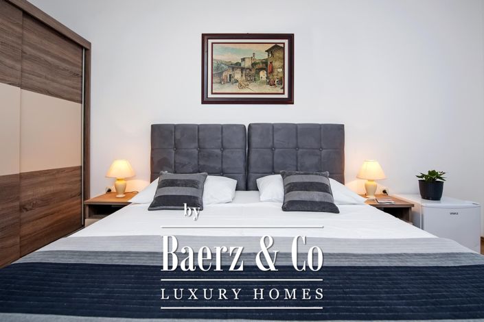 Image No.12-6 Bed House for sale