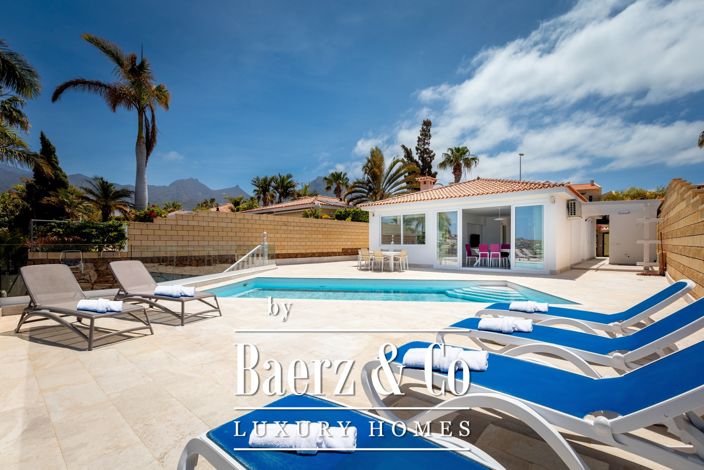 Image No.43-4 Bed Villa for sale