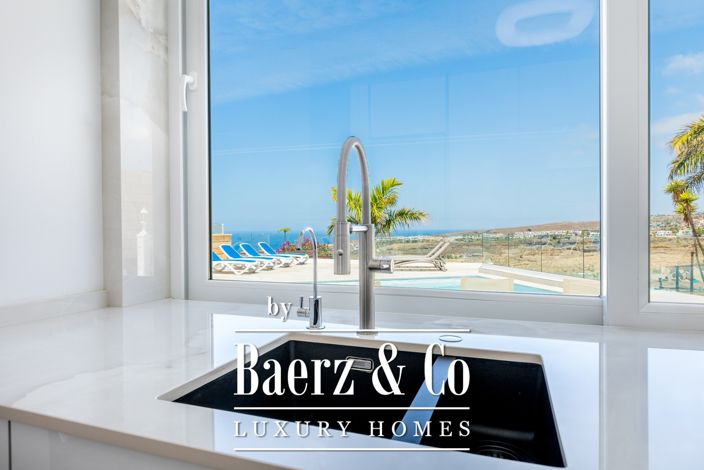 Image No.7-4 Bed Villa for sale