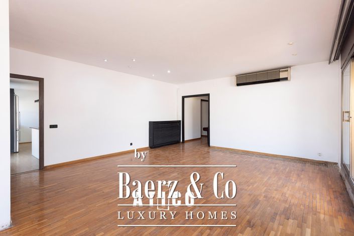 Image No.16-4 Bed Property for sale