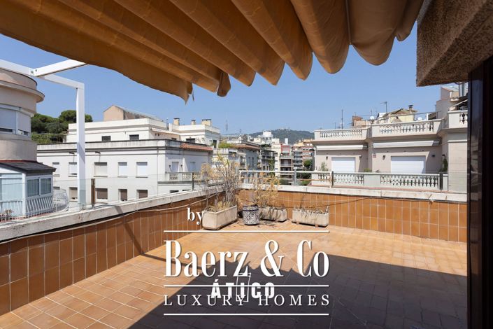 Image No.38-4 Bed Property for sale