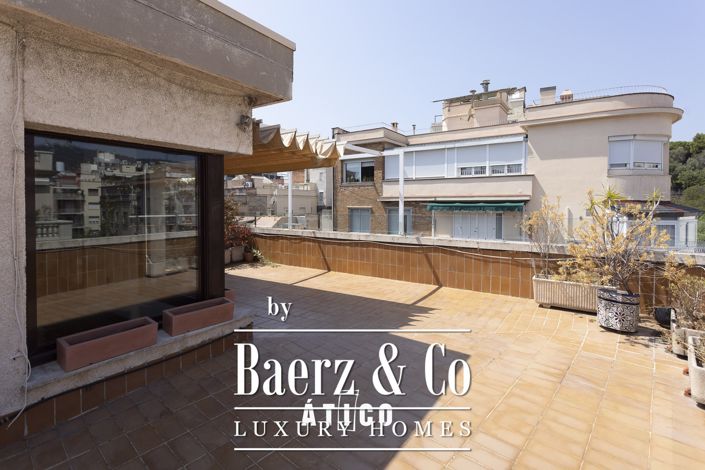 Image No.47-4 Bed Property for sale
