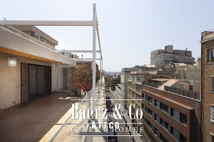 Image No.48-4 Bed Property for sale