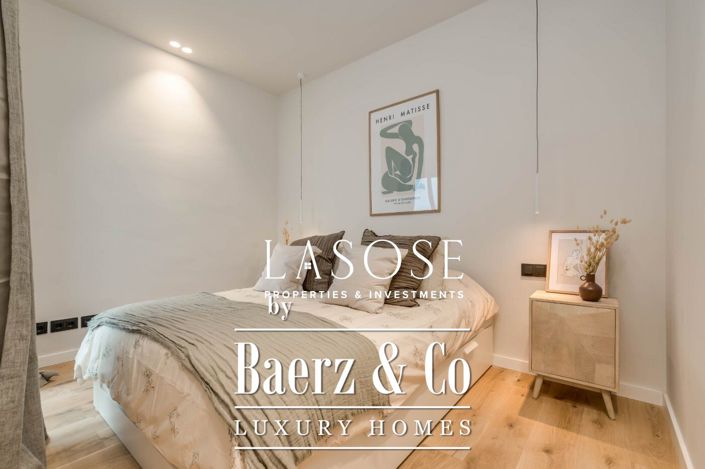 Image No.43-3 Bed Flat for sale