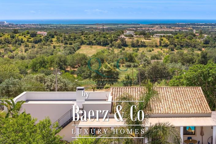 Image No.20-4 Bed Property for sale