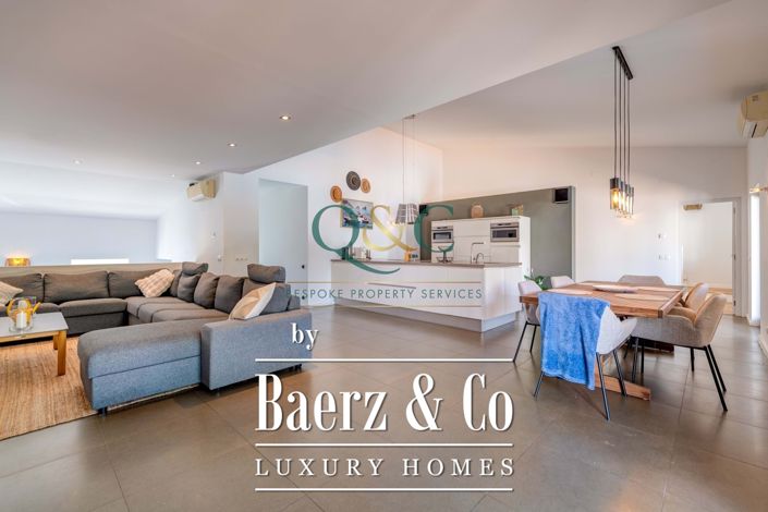 Image No.7-4 Bed Property for sale