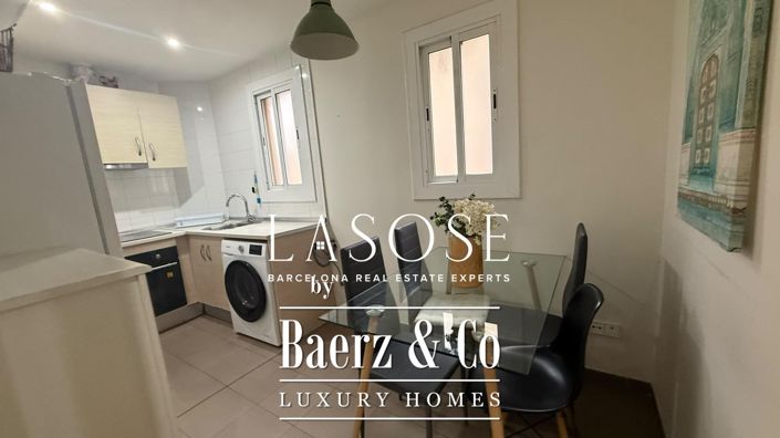 Image No.8-3 Bed Property for sale