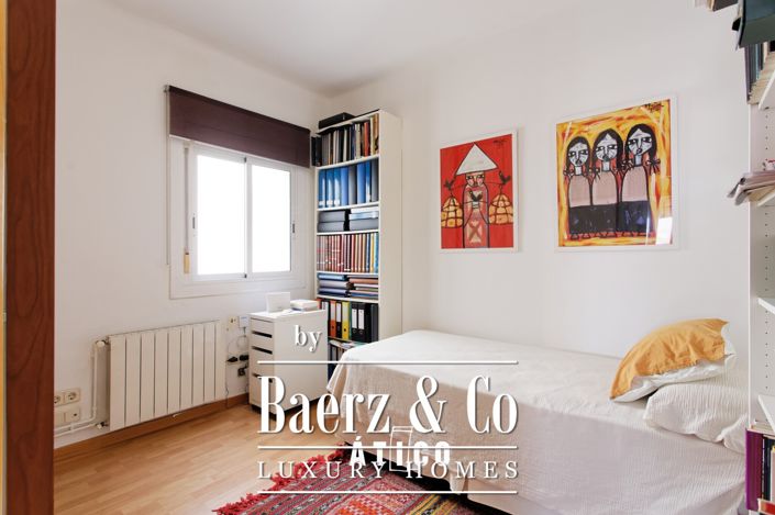 Image No.14-2 Bed Property for sale