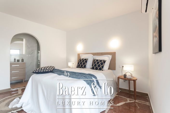 Image No.14-3 Bed Apartment for sale