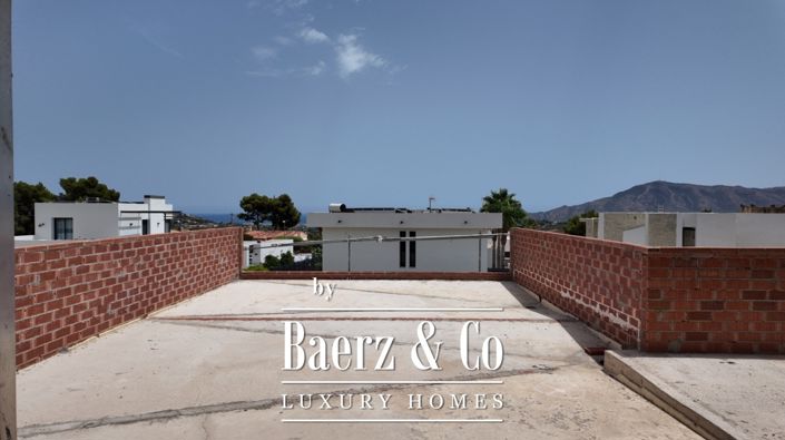 Image No.17-4 Bed Villa for sale