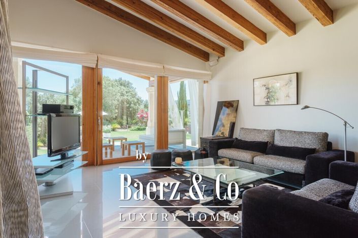 Image No.7-4 Bed Property for sale