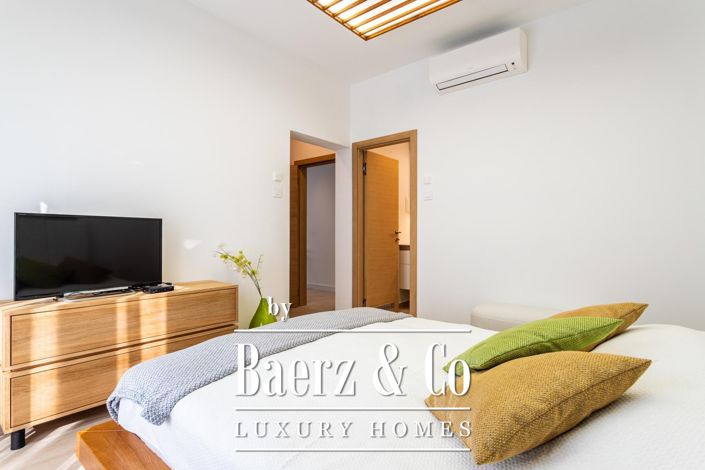 Image No.17-5 Bed Villa for sale