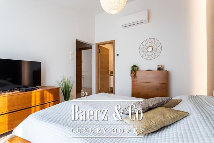 Image No.35-5 Bed Villa for sale