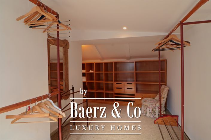 Image No.19-5 Bed Villa for sale