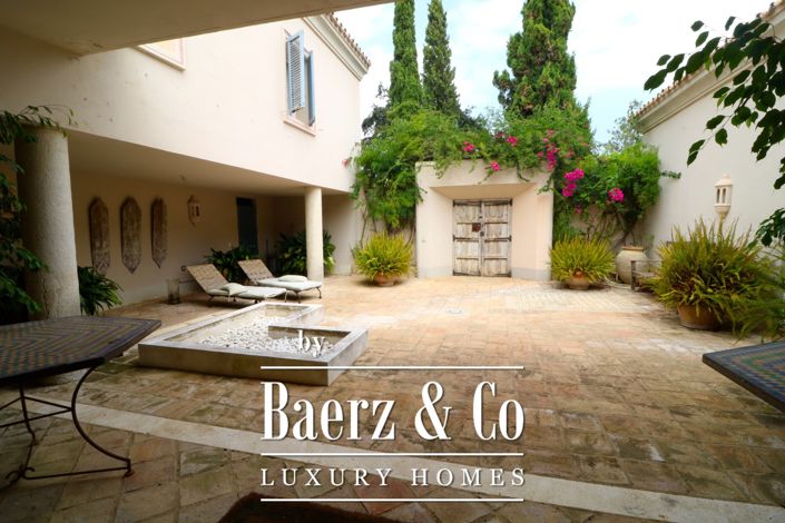 Image No.5-5 Bed Villa for sale