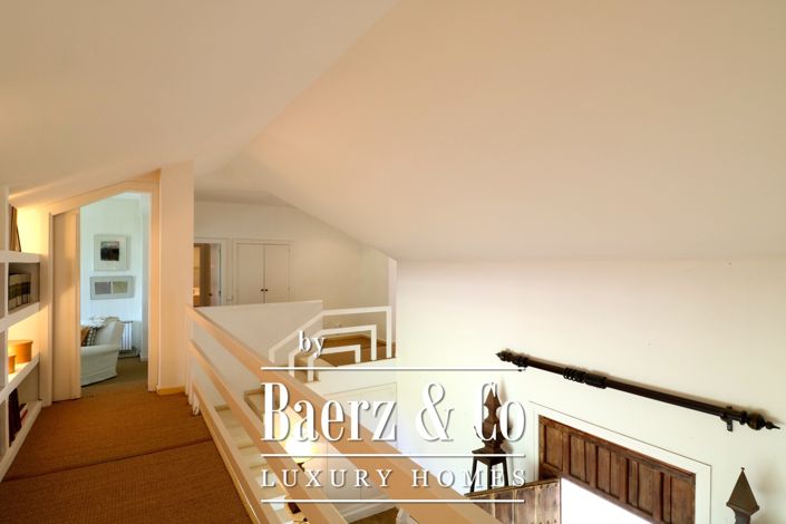 Image No.9-5 Bed Villa for sale