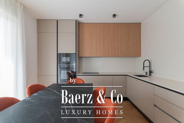 Image No.22-6 Bed Apartment for sale
