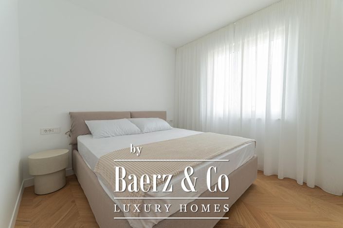 Image No.28-6 Bed Apartment for sale