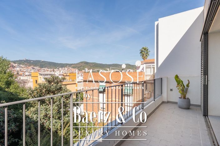 Image No.44-4 Bed Property for sale