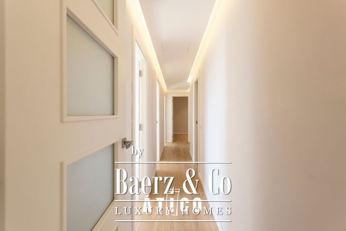 Image No.22-4 Bed Property for sale