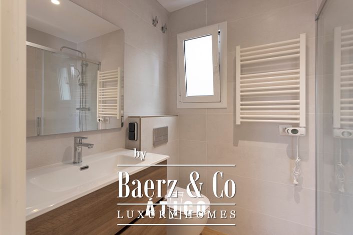 Image No.34-4 Bed Property for sale