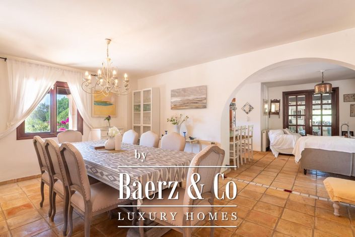 Image No.9-4 Bed Country House for sale