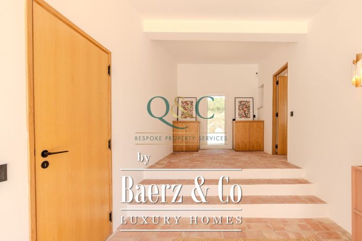 Image No.24-4 Bed Property for sale