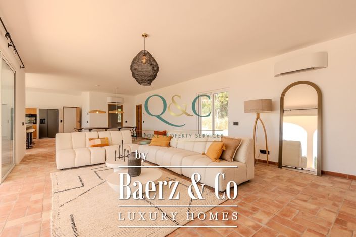 Image No.3-4 Bed Property for sale