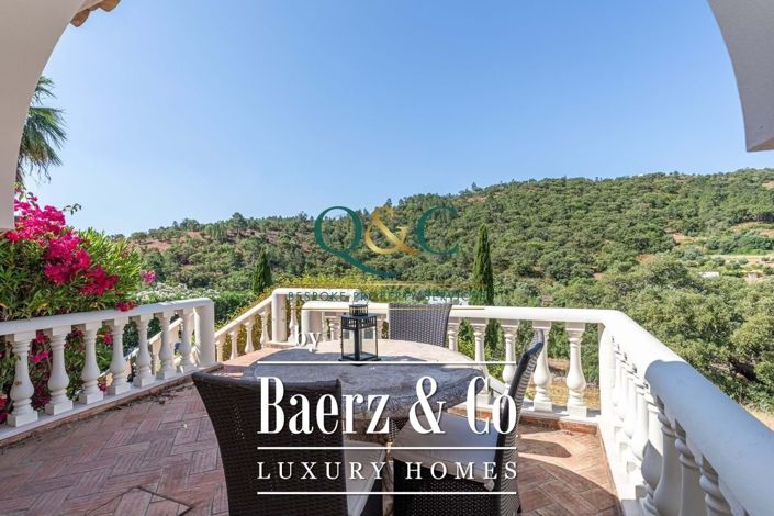Image No.4-3 Bed Property for sale
