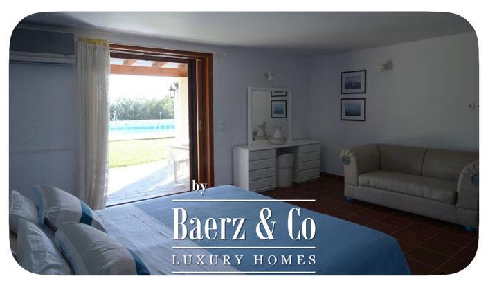 Image No.21-9 Bed Villa for sale