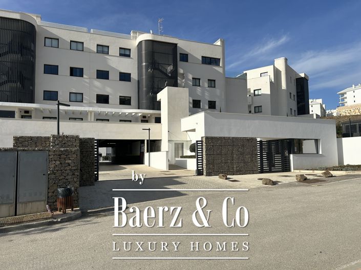 Image No.22-3 Bed Apartment for sale