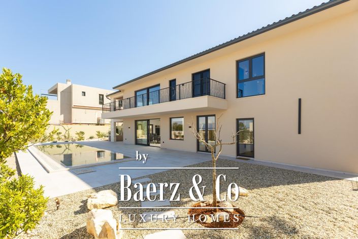 Image No.4-5 Bed Townhouse for sale
