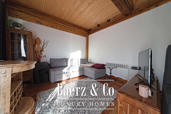 Image No.25-4 Bed House for sale