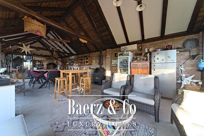Image No.30-4 Bed House for sale