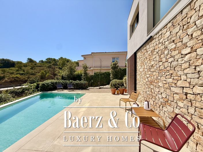 Image No.10-4 Bed Villa for sale