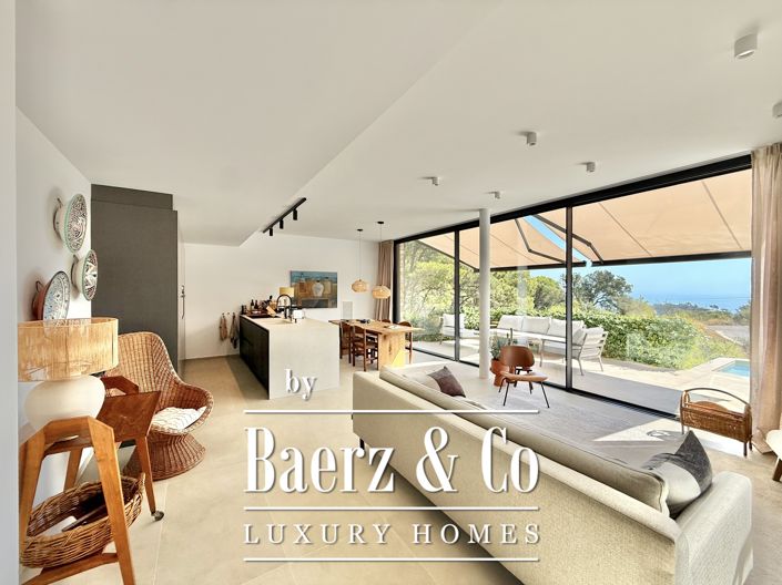 Image No.21-4 Bed Villa for sale