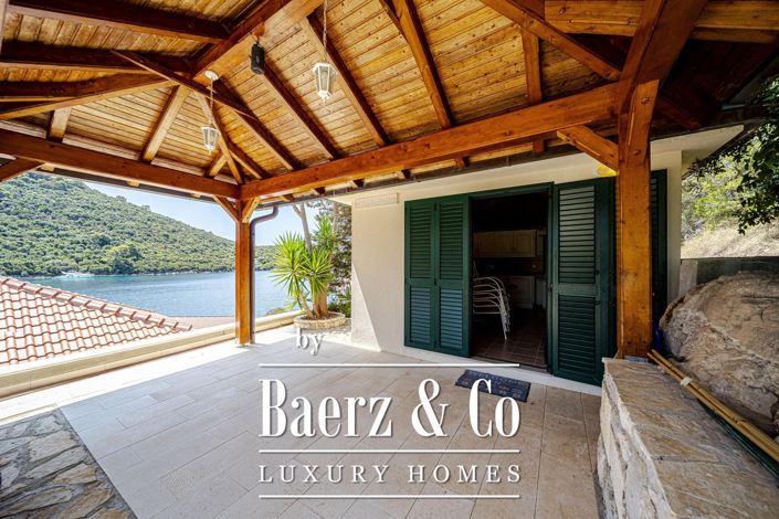Image No.19-6 Bed Villa for sale