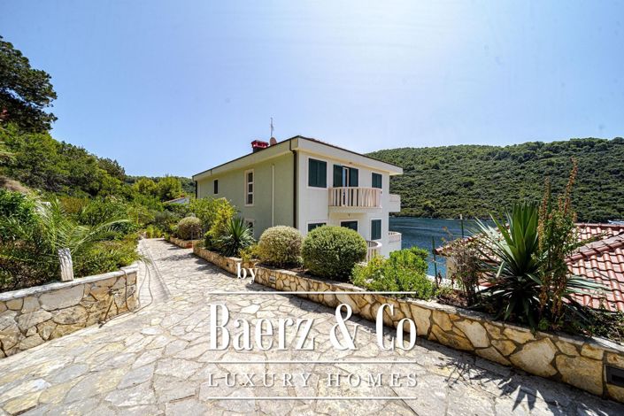 Image No.7-6 Bed Villa for sale