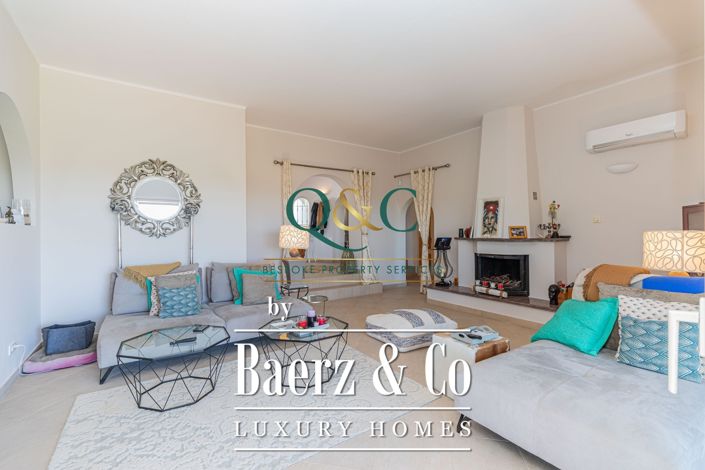 Image No.8-3 Bed Property for sale