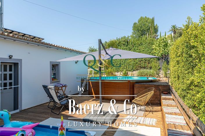 Image No.16-5 Bed Property for sale
