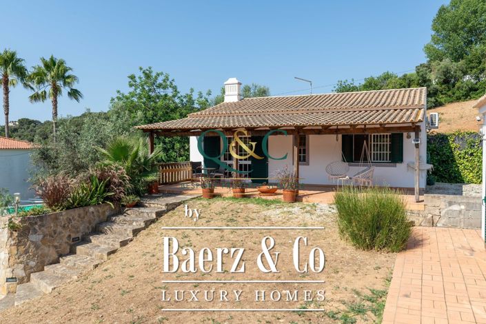 Image No.18-5 Bed Property for sale