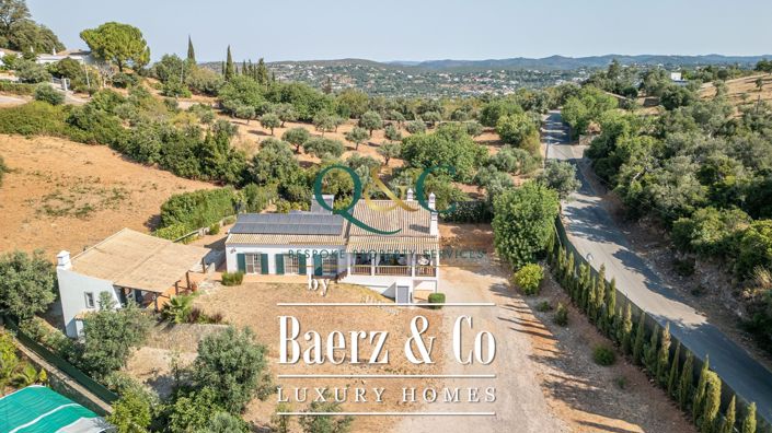 Image No.24-5 Bed Property for sale