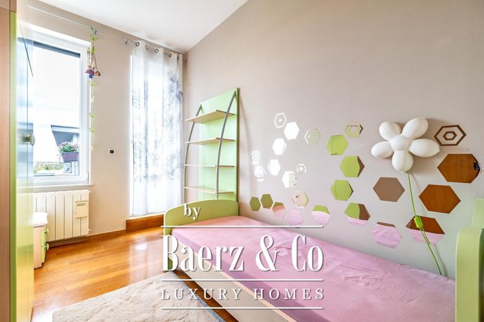 Image No.12-4 Bed Apartment for sale